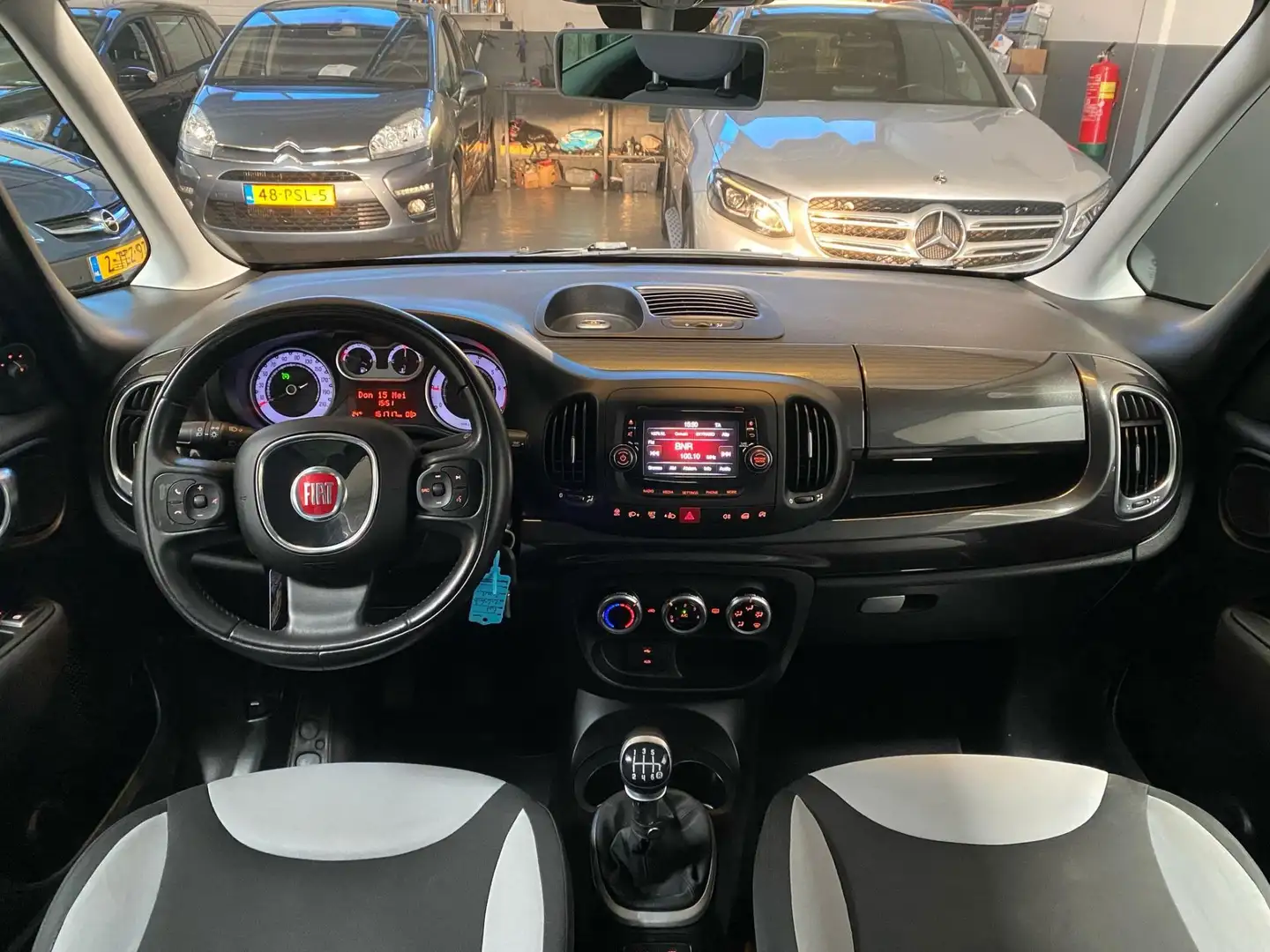 Fiat 500L 0.9 TwinAir Easy Eco |AIRCO|CRUISE|TREKHAAK|PDC| Grijs - 2