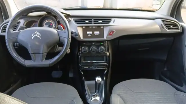 Citroen C3 view 11
