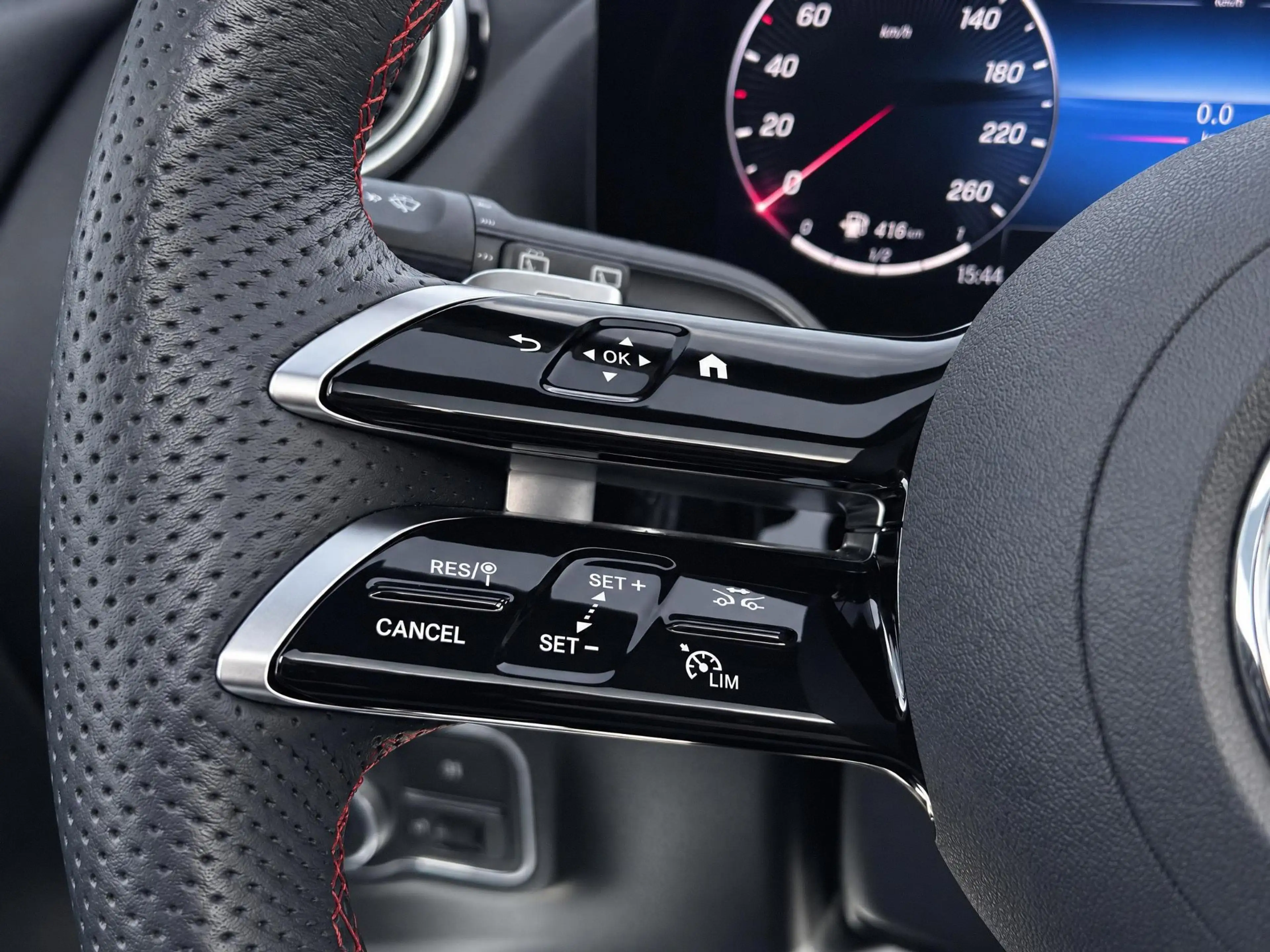 Mercedes-Benz GLA 250 e AMG Line | Trekhaak | Panoramadak | — photo 12