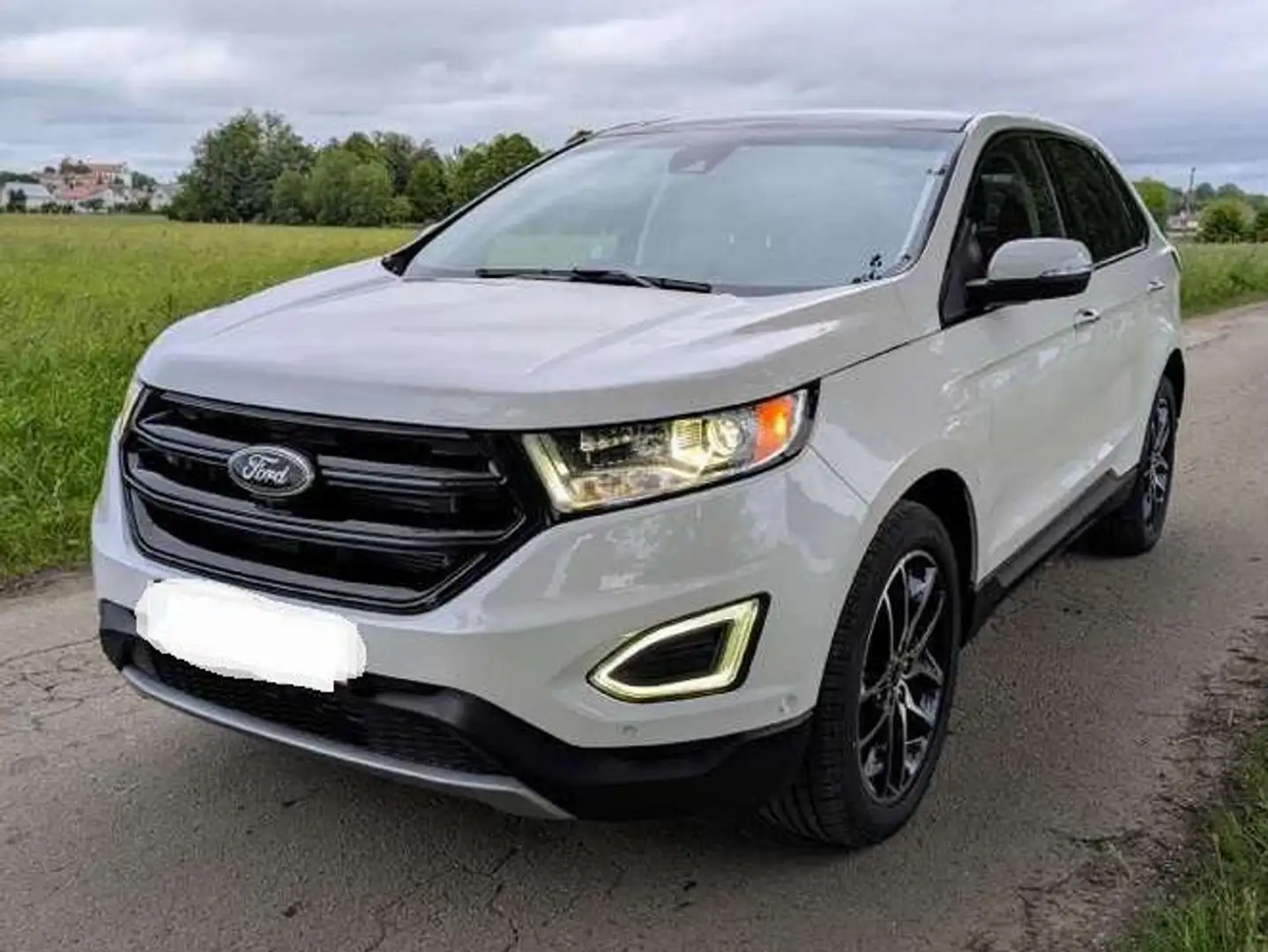 Ford Edge 2018 Titanium V6 3.5L AWD Vollaustattung Blanc - 1