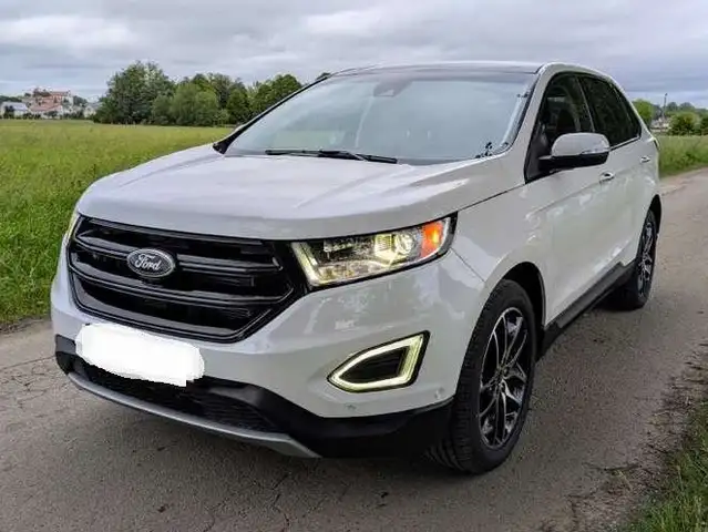 Ford Edge 2018 Titanium V6 3.5L AWD  Vollaustattung