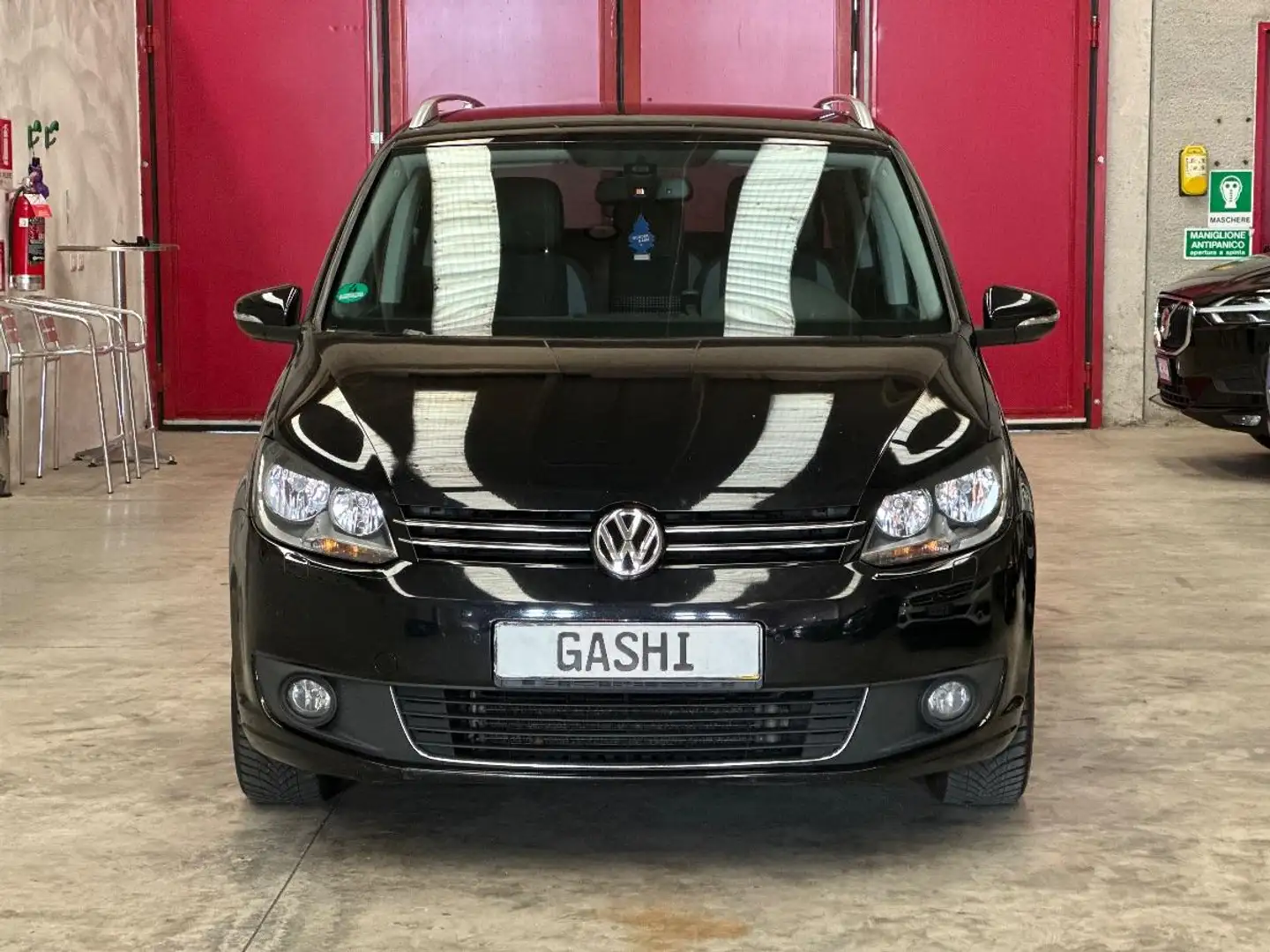 Volkswagen Touran 7P Nero - 1