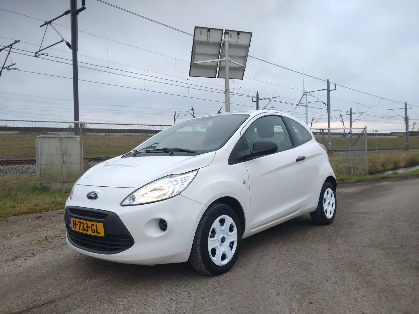 Ford Ka/Ka+ 1.2 Style s/s Airco Bílá - 1