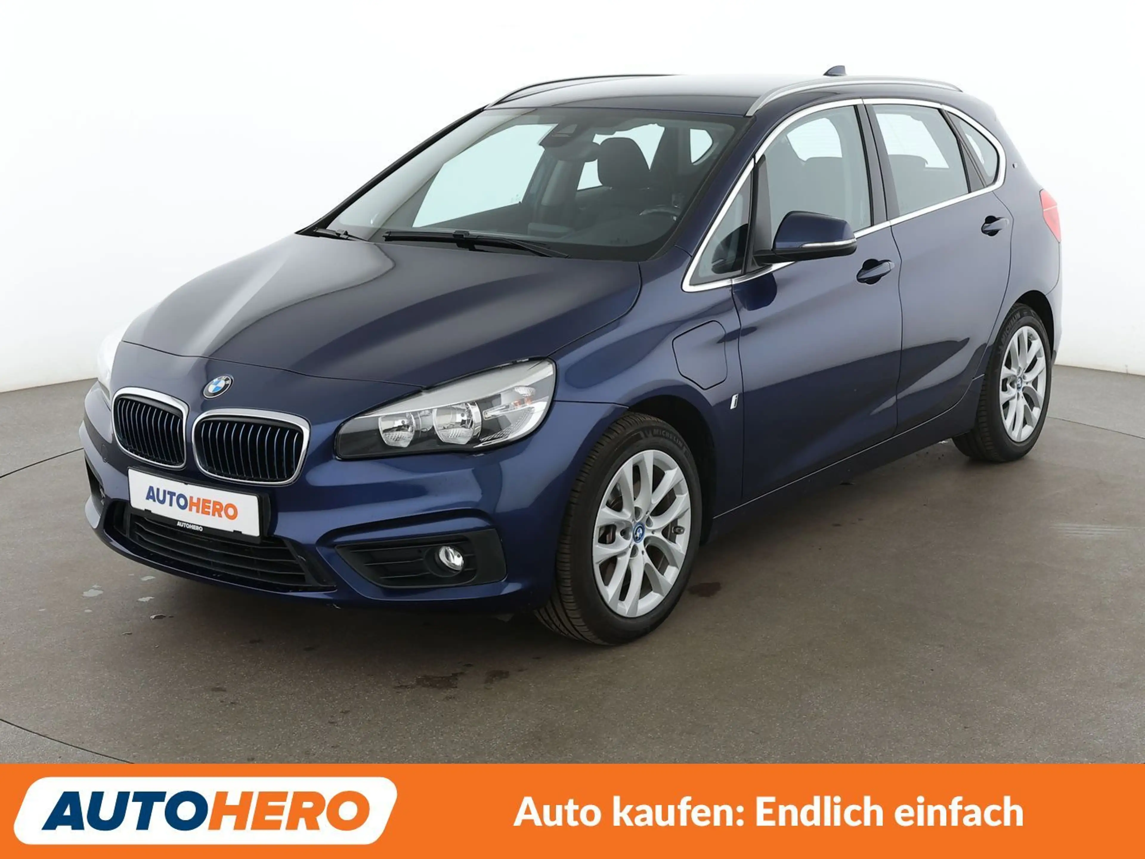 BMW 225 xe Active Tourer Advantage Aut.*NAVI*PDC*