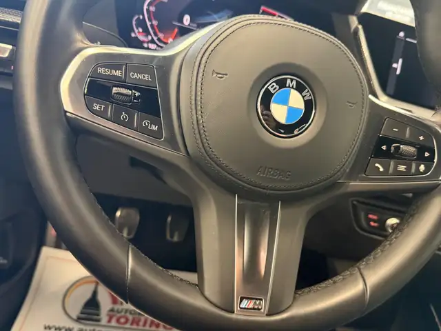 BMW 1 Series view 18