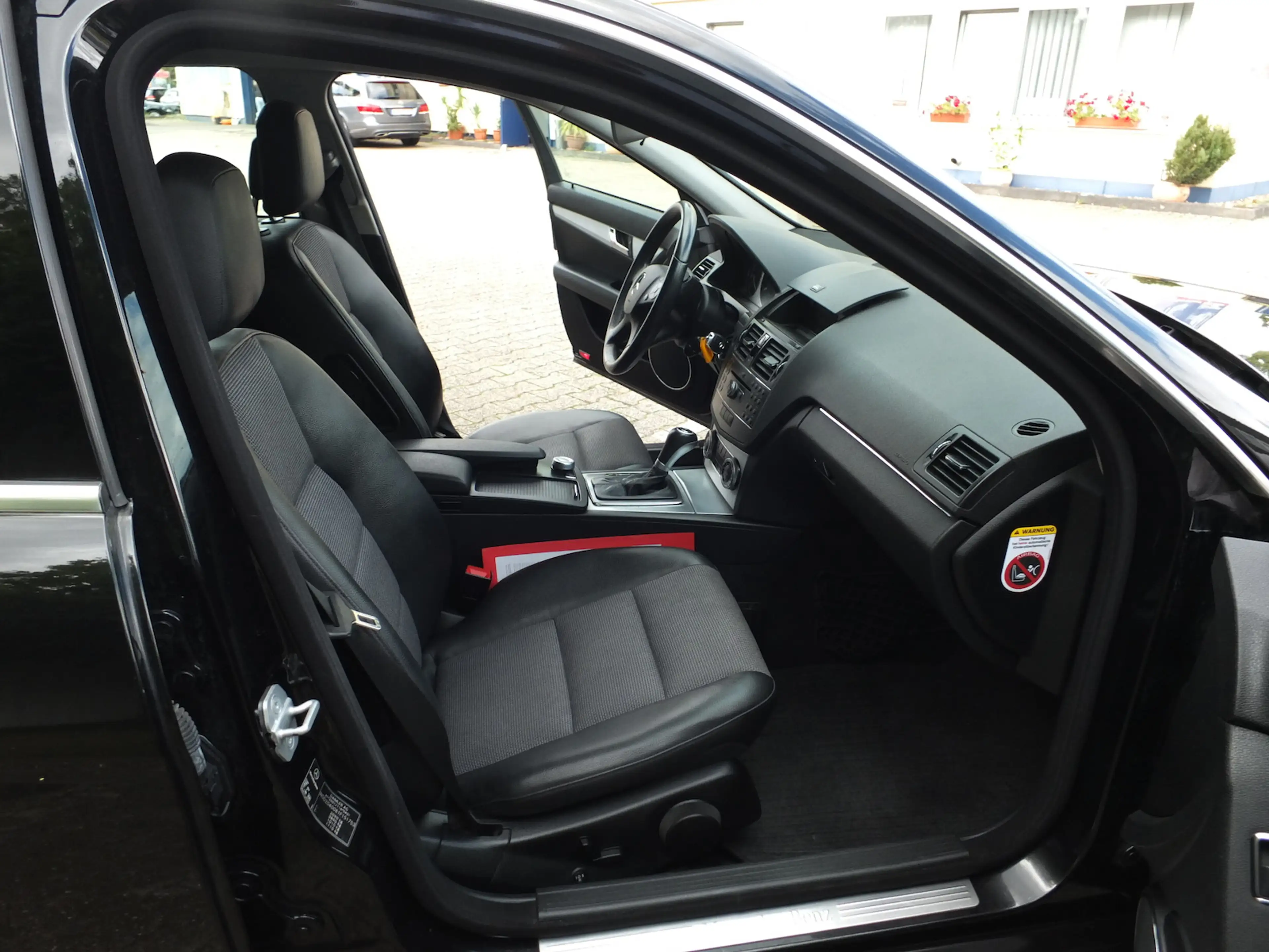 Mercedes-Benz C 220 CDi AVANTGARDE AUTOMATIC STANDHEIZUNG — photo 11