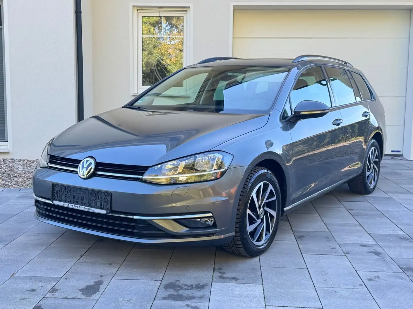Volkswagen Golf VII 1.6 TDI Variant , Navi , SHZ , ACC Grau - 1