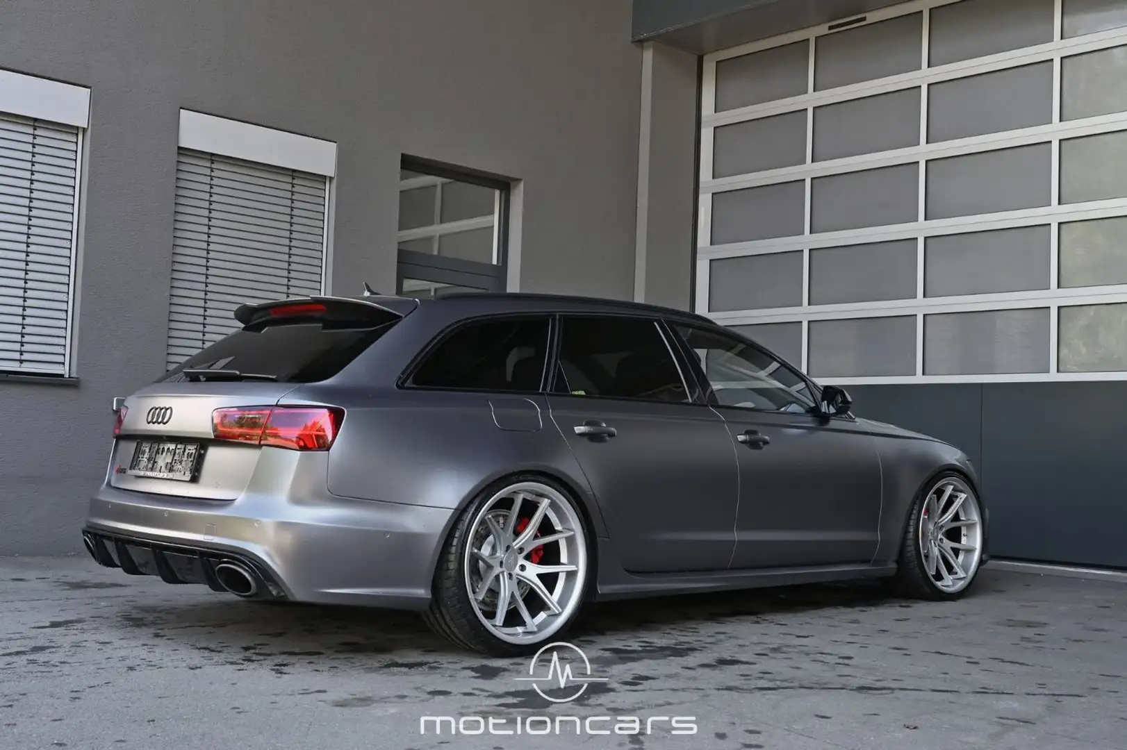 Audi RS6 RS 6 4.0 TFSI quattro Avant Grau - 2