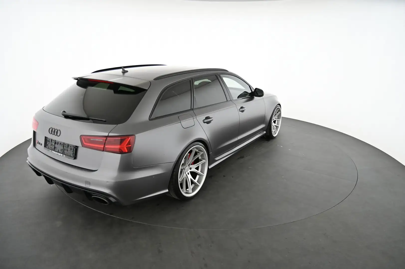 Audi RS6 RS 6 4.0 TFSI quattro Avant Grau - 2