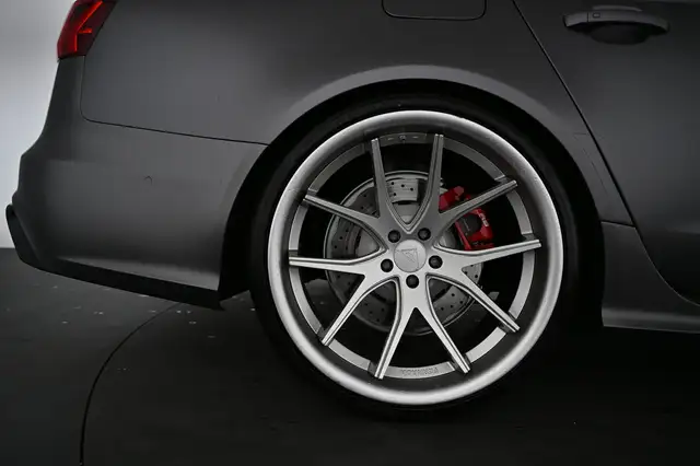 Audi RS6 view 17