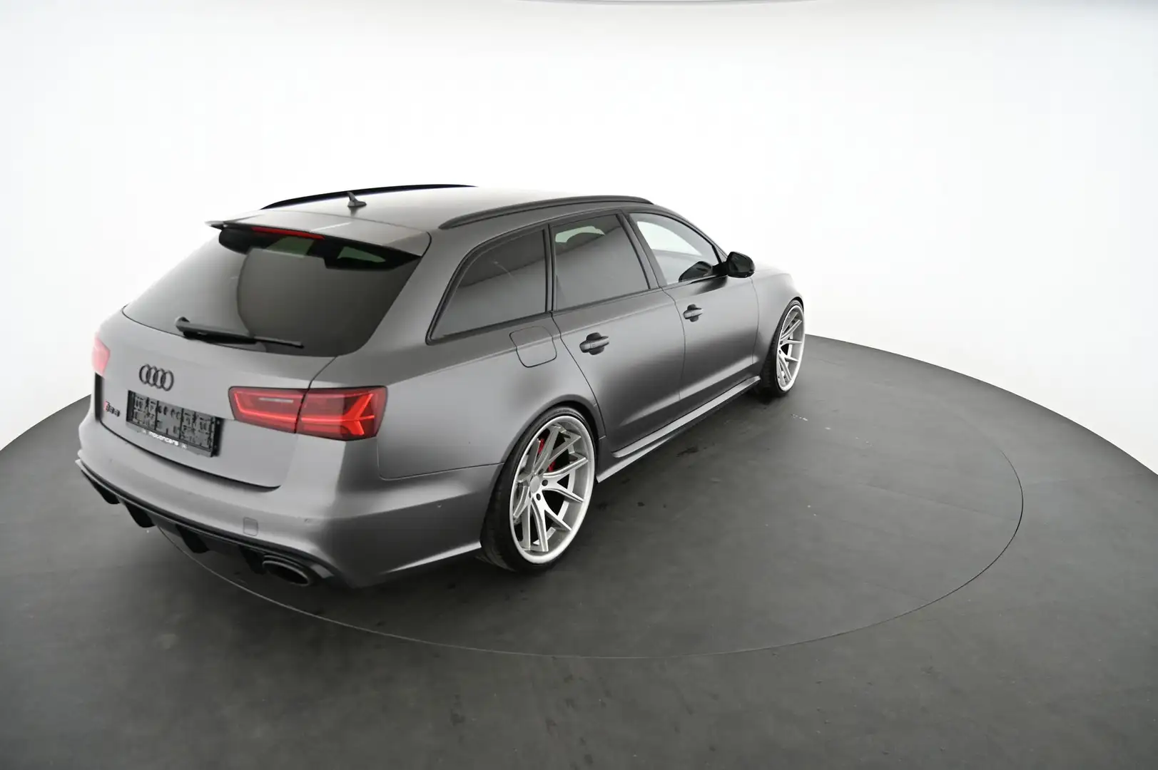 Audi RS6 RS 6 4.0 TFSI quattro Avant Grau - 2