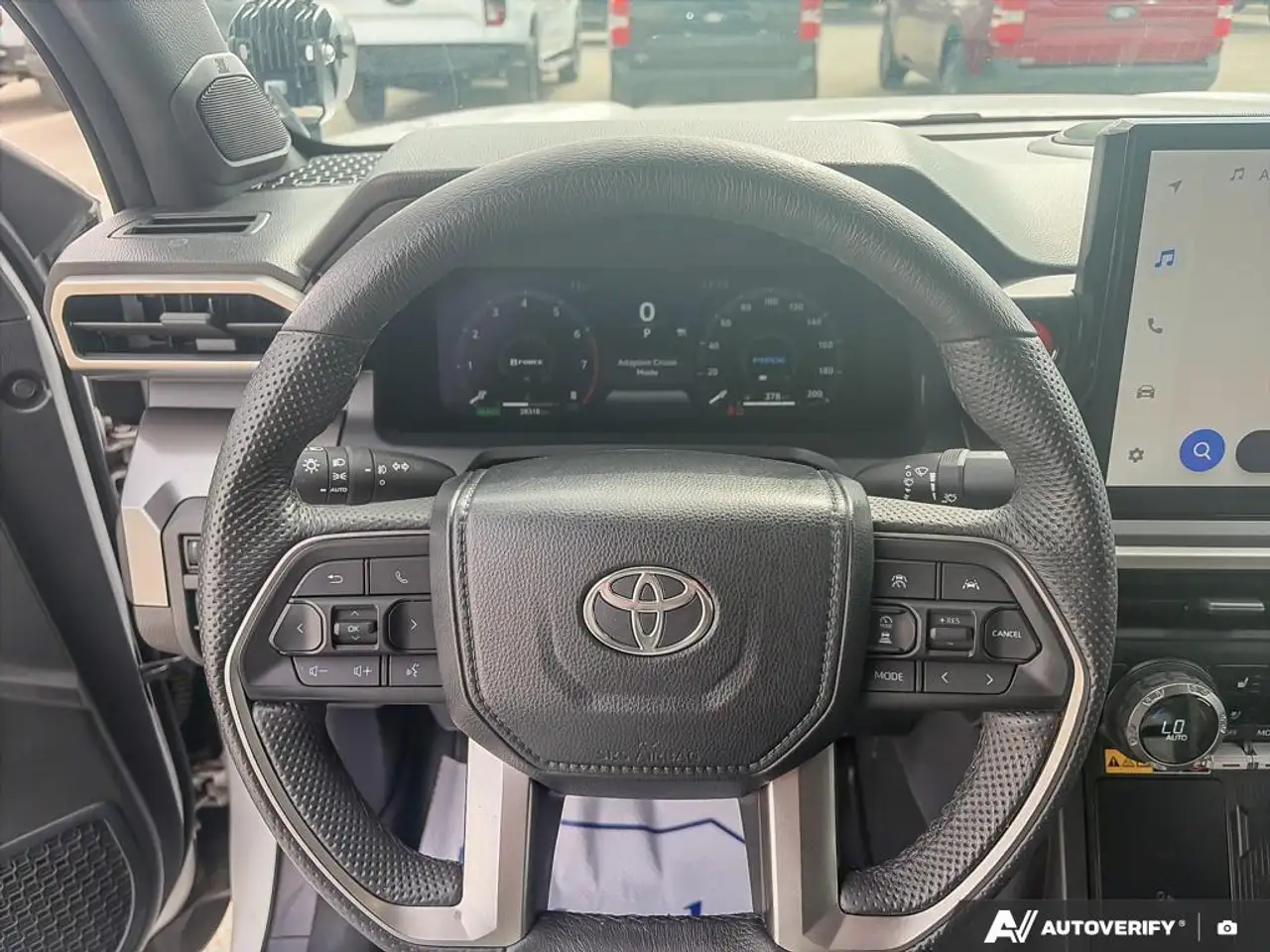 Toyota Tacoma снимка Toyota Tacoma