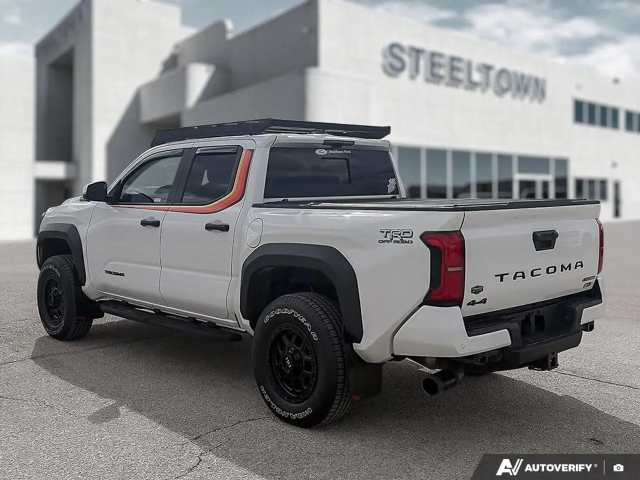 Toyota Tacoma снимка Toyota Tacoma