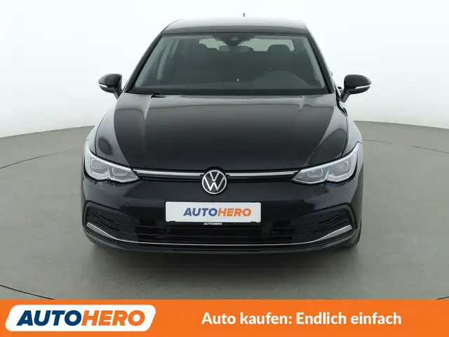 Volkswagen Golf view 9