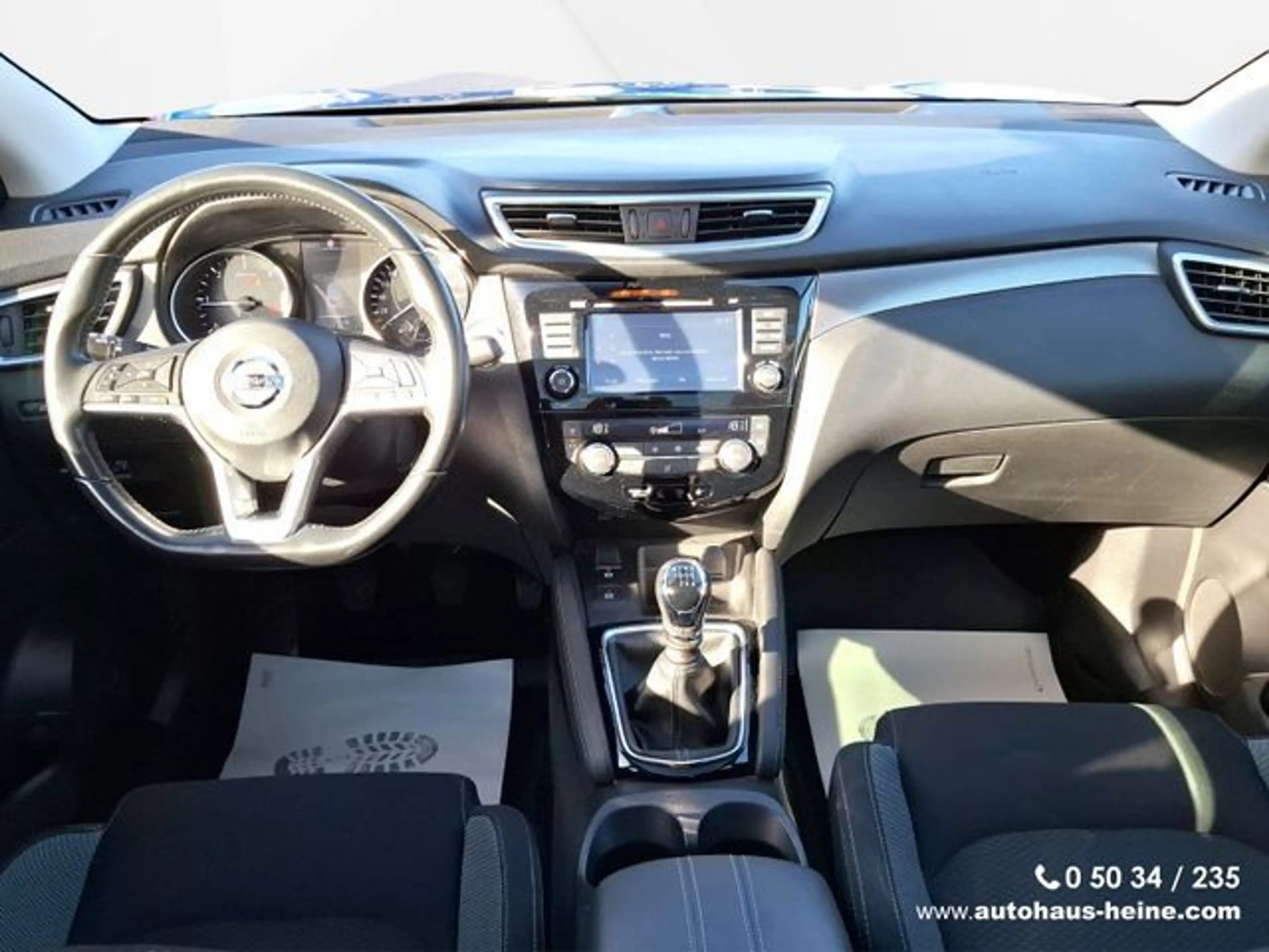 Nissan Qashqai Qashqai N-Connecta|AHK|Panorama|360|Navi|Allw. — photo 4