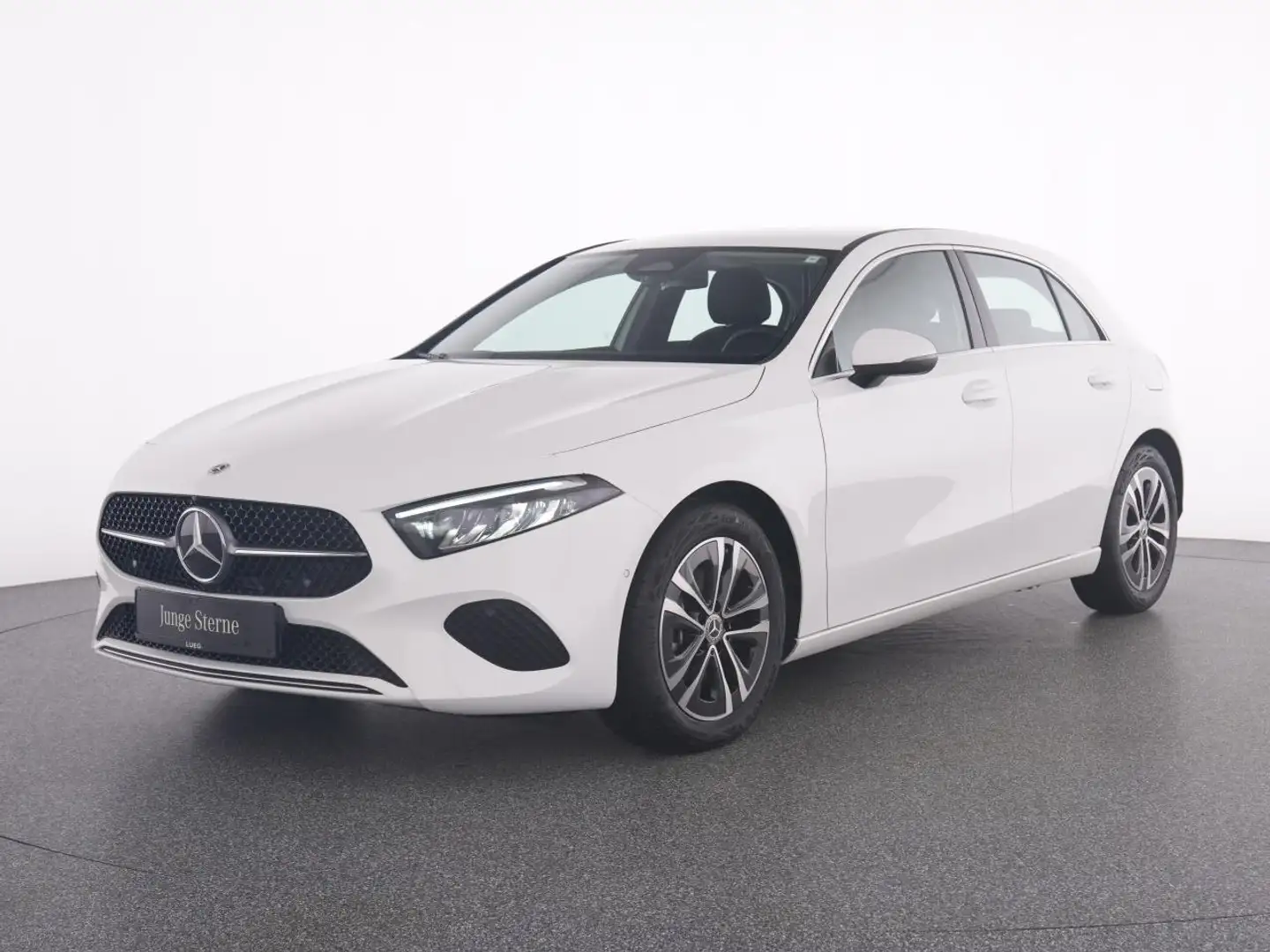 Mercedes-Benz A 200 Progressive+MBUX+LED-HP+RFK+PTS+SpurAssist Weiß - 2