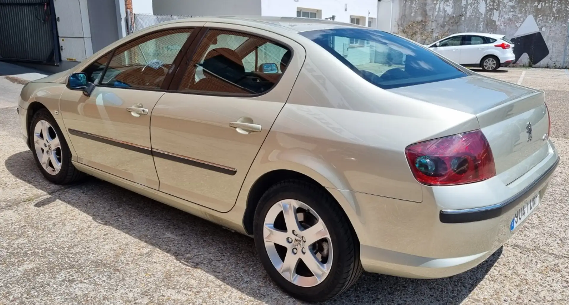 Peugeot 407 2.0HDI ST Sport Бежевий - 2