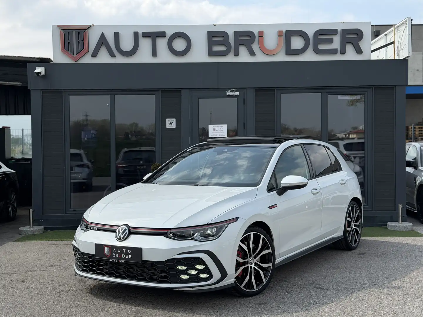 Volkswagen Golf GTI DSG 'Pano, Harman-Kardon, Ambiente' Weiß - 1