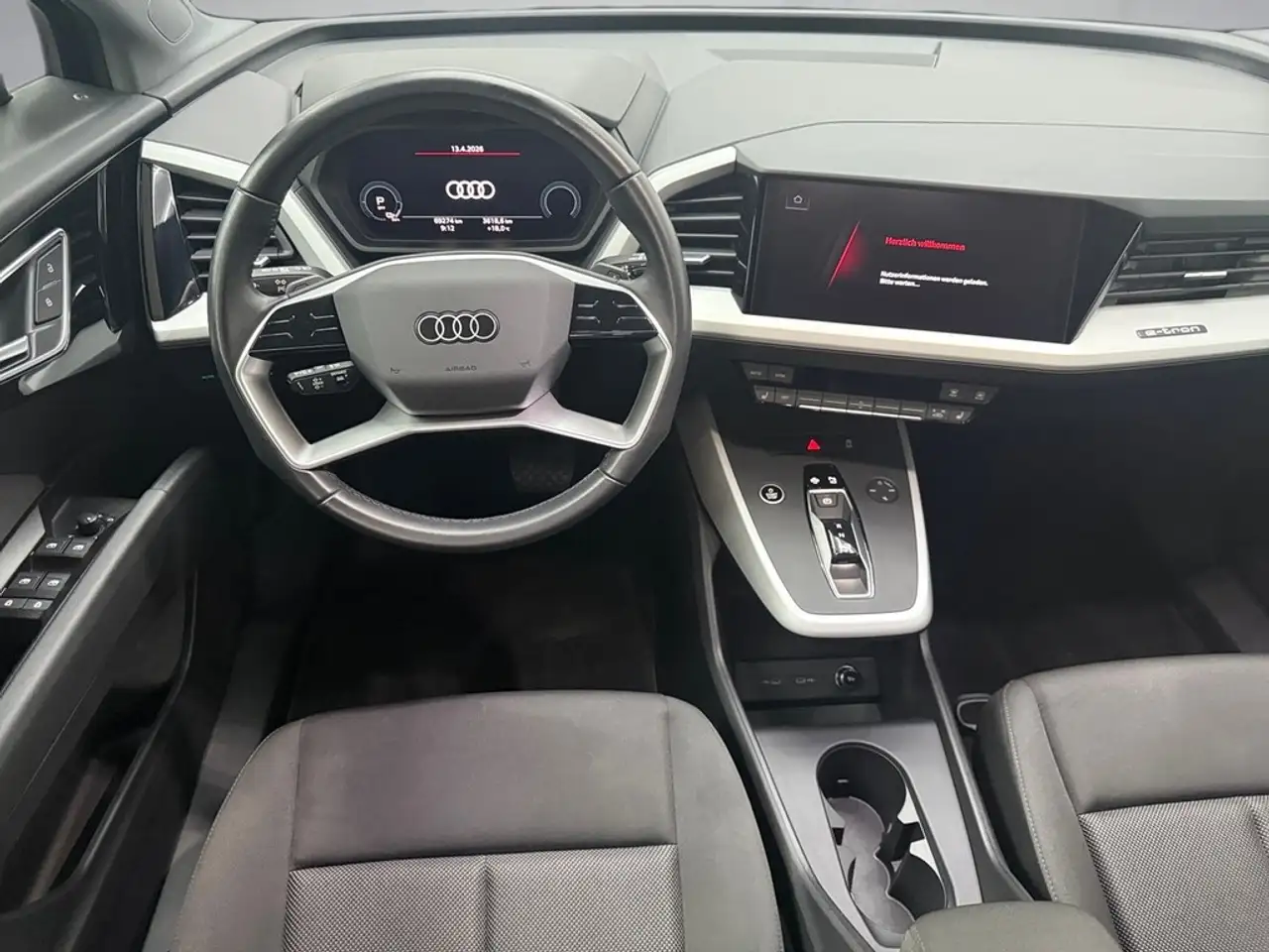 Audi e-tron 150 kW 10