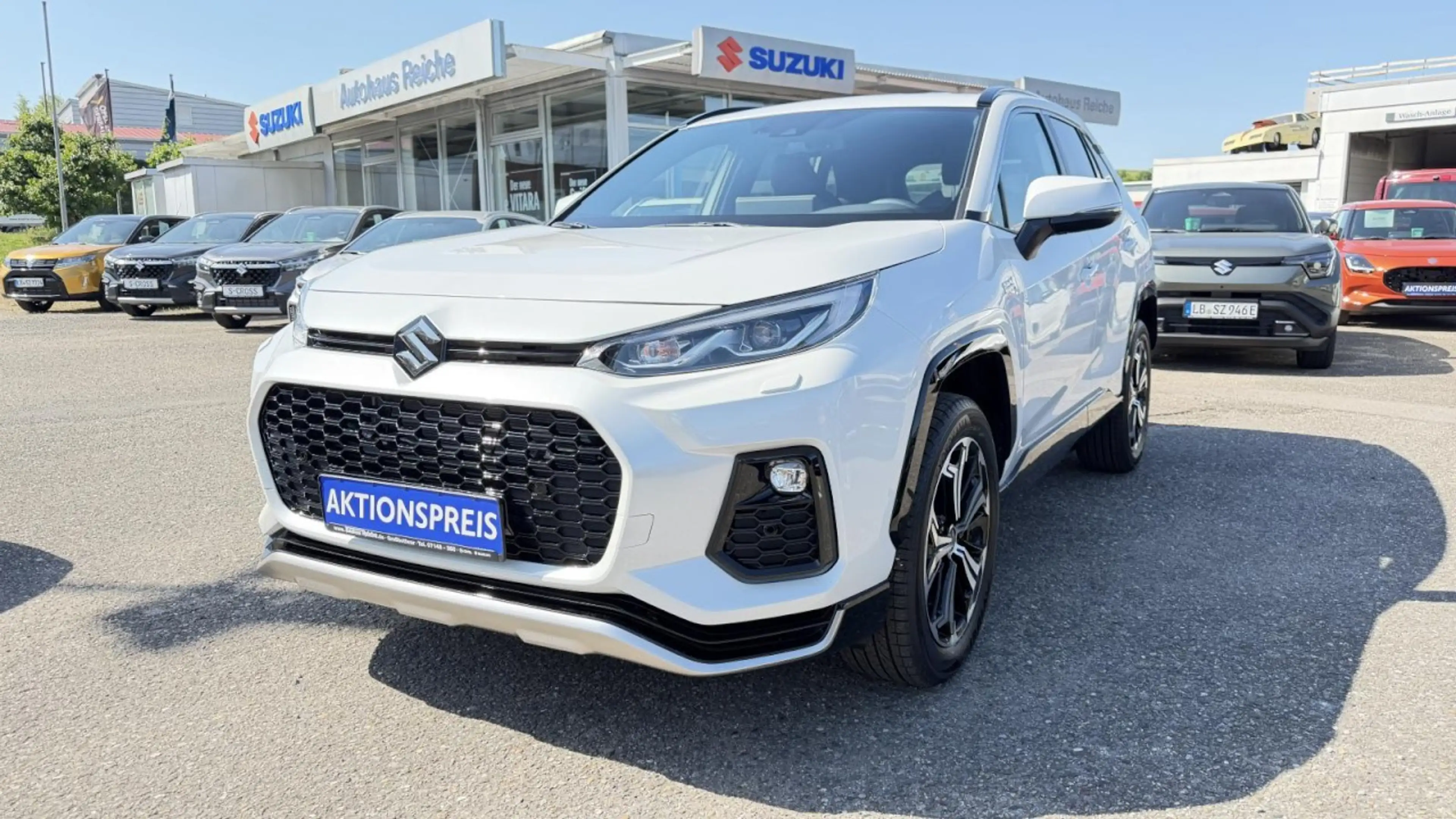 Suzuki Across : Hybridpower. Raum. Raffinesse. Effizienz Klima