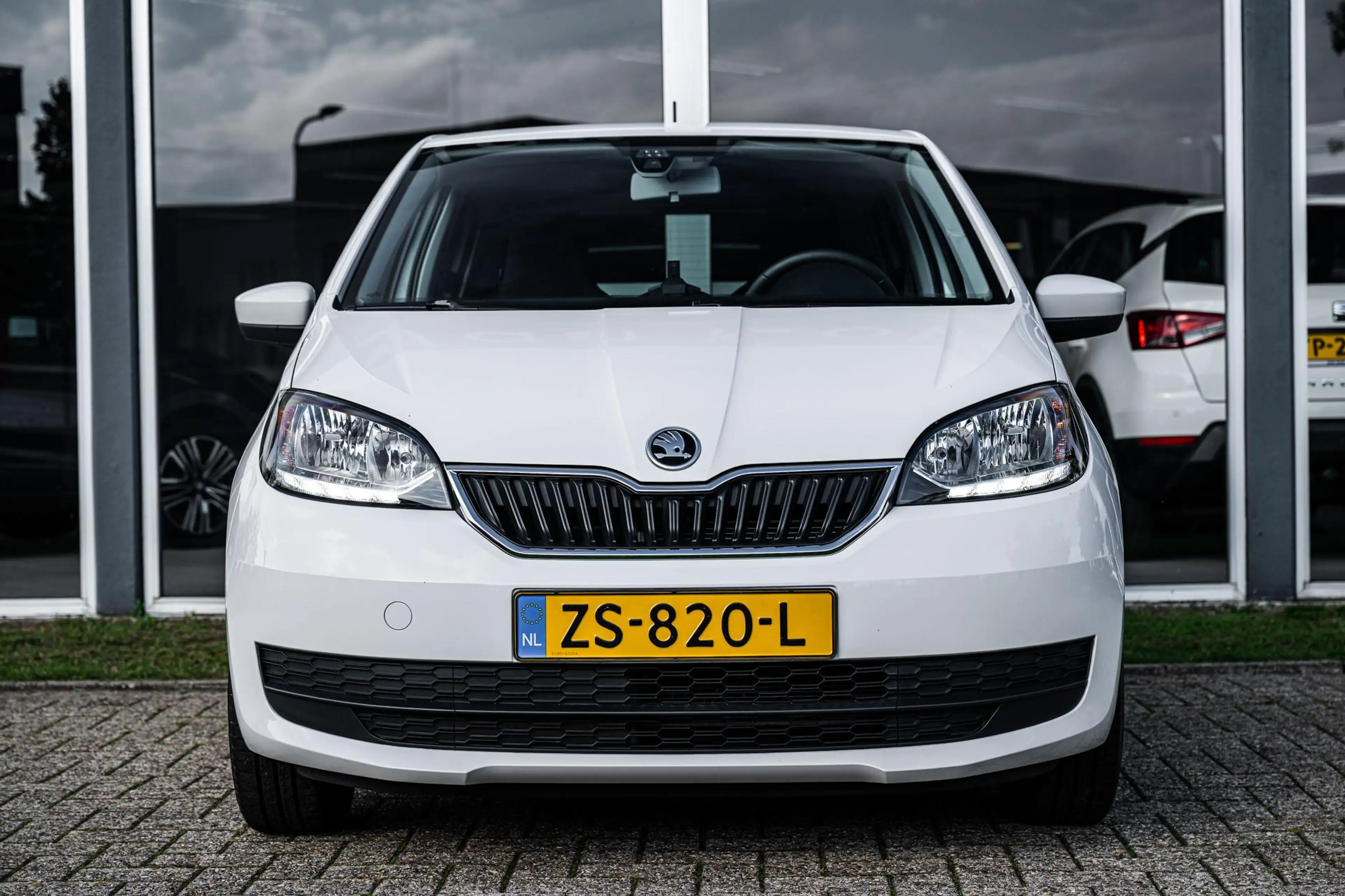 Skoda Citigo 1.0 MPI Greentech Ambition Plus | Cruise control | — photo 9