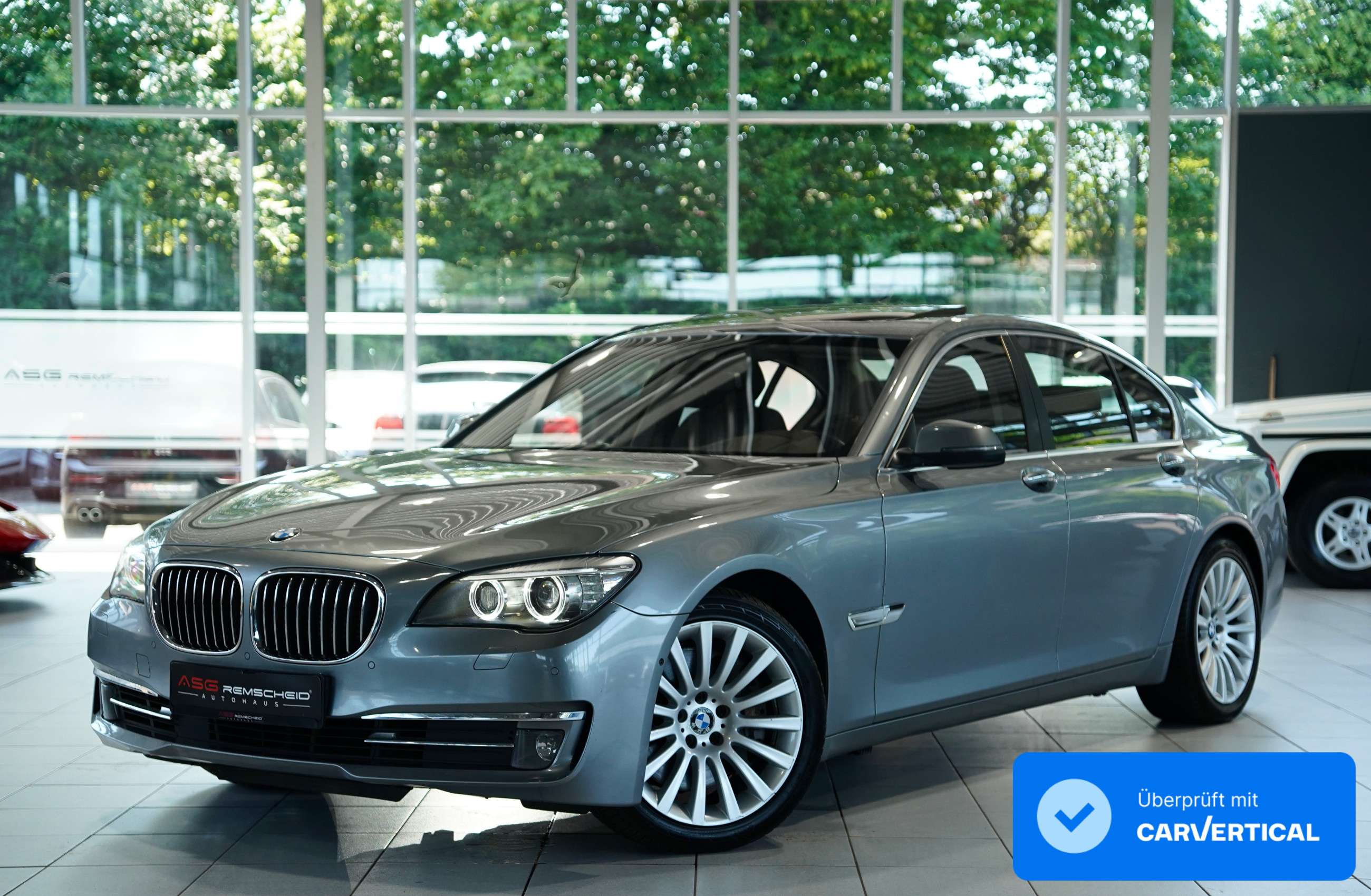 BMW 750