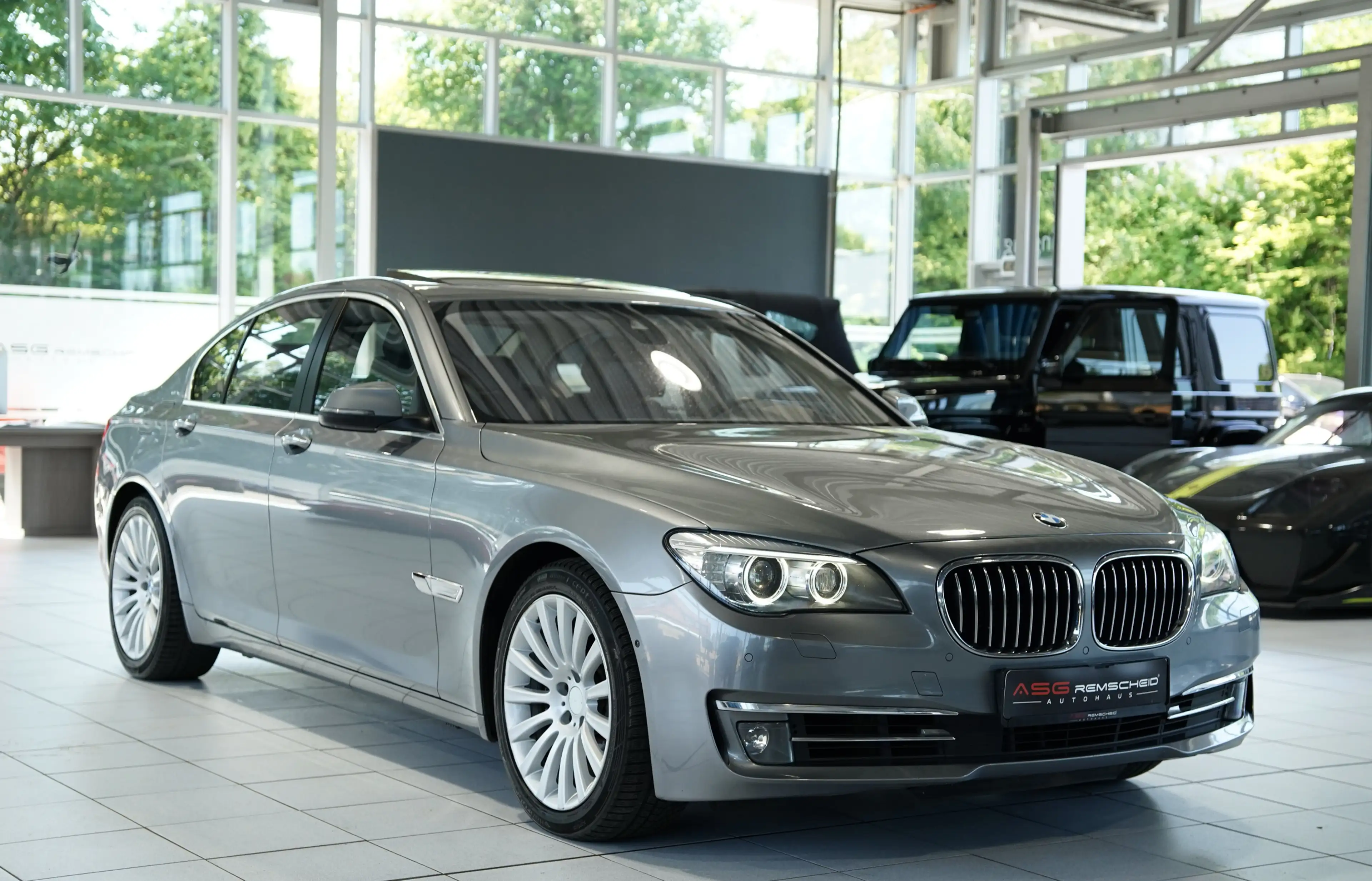 BMW 750 i xDrive *19 *360° *Sitzklima*H-UP*Memory — photo 5
