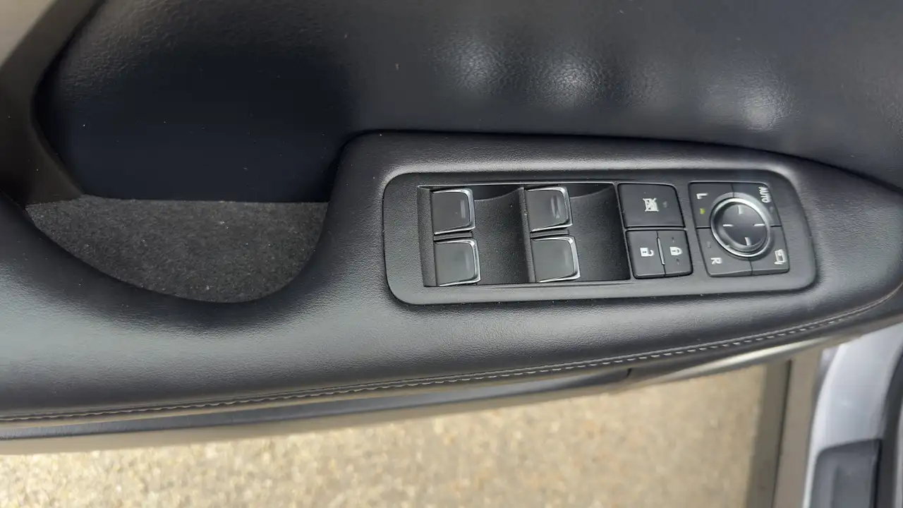 Lexus RX снимка Lexus RX