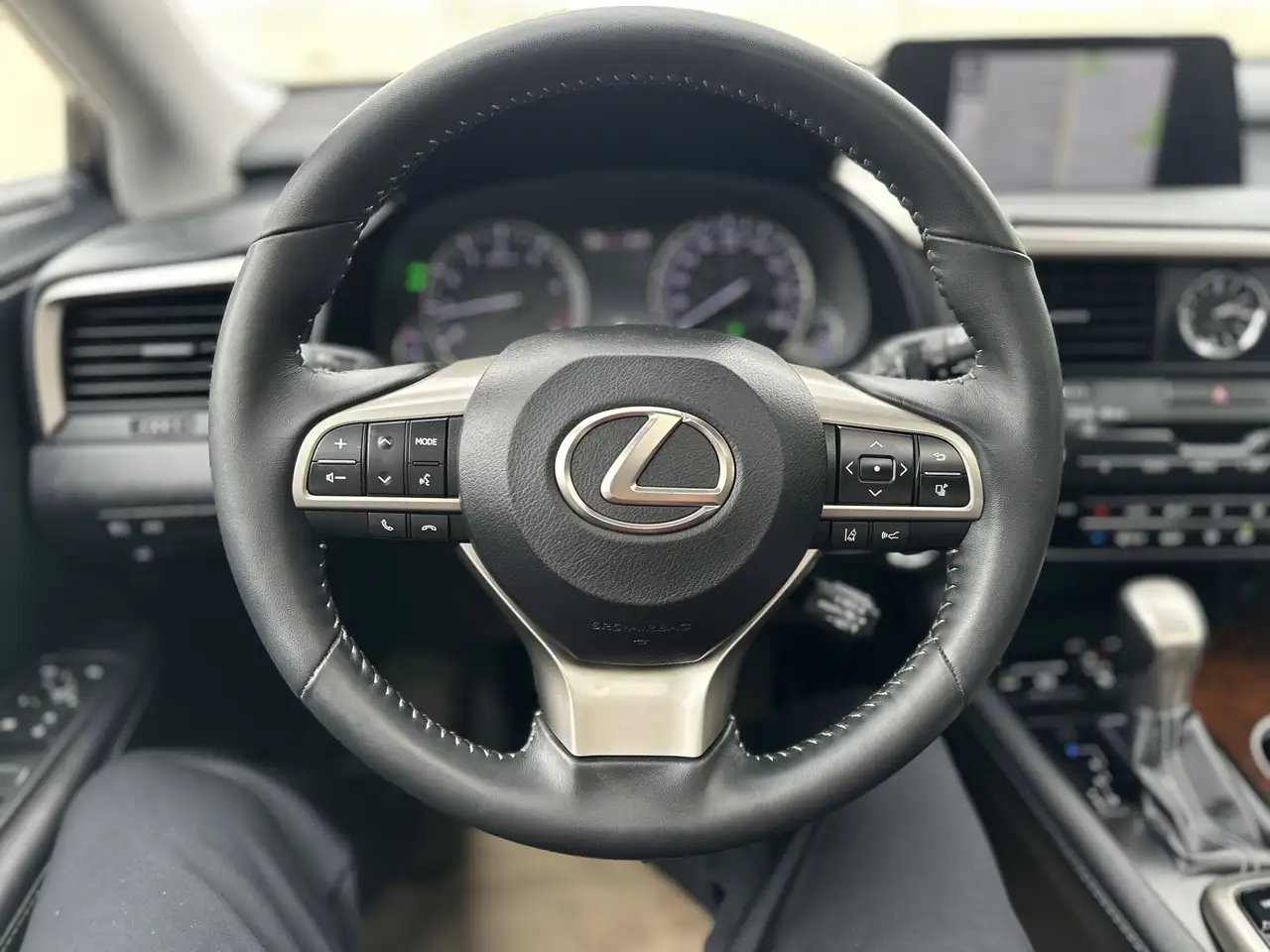 Lexus RX снимка Lexus RX