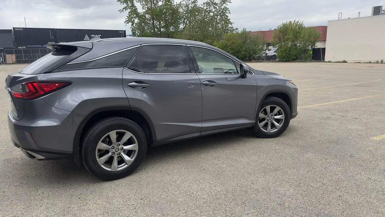 Lexus RX снимка Lexus RX