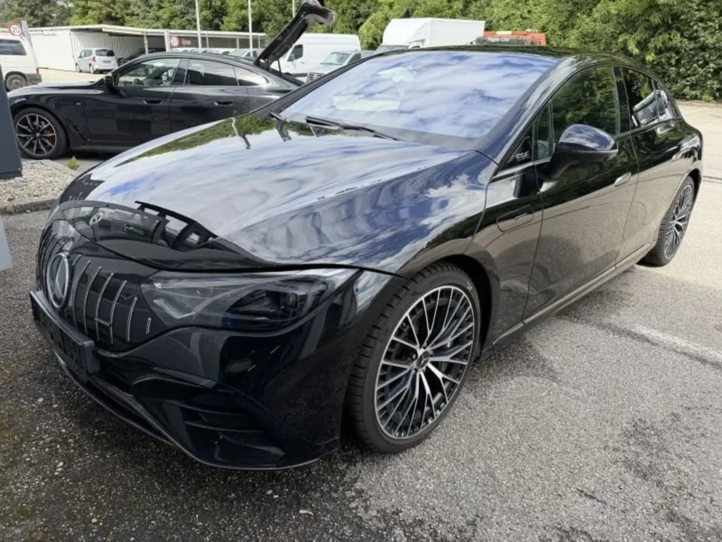 Mercedes-Benz EQE 43 43 4matic 90,6kWh Aut. Schwarz - 1