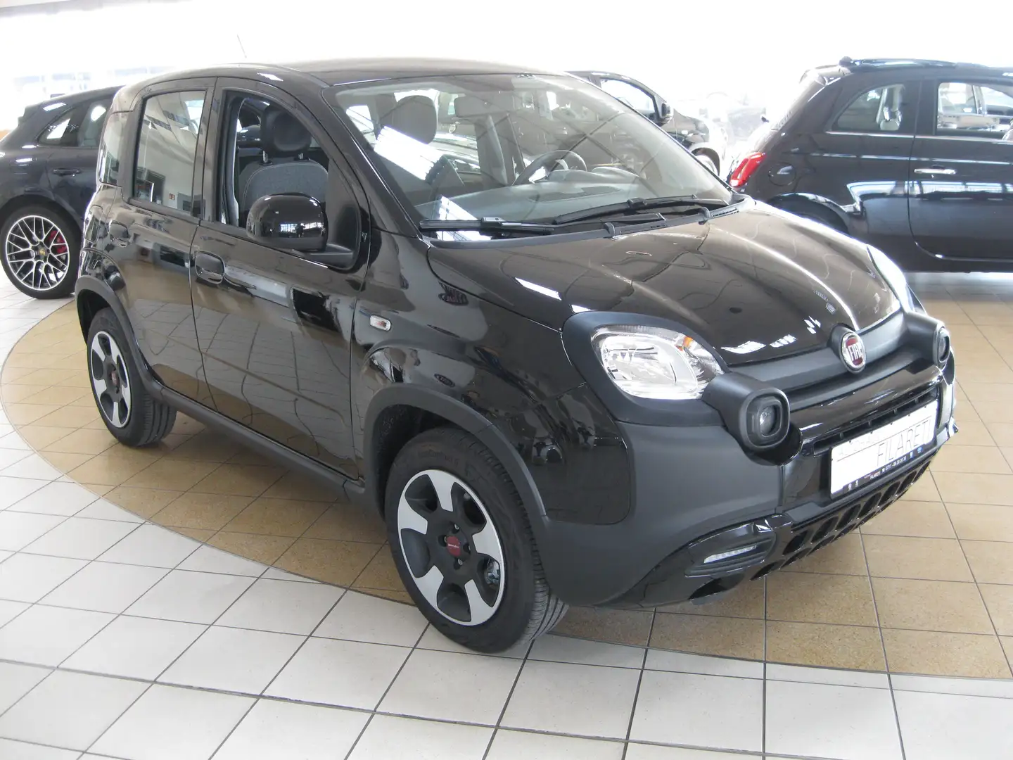 Fiat Panda Cross City Plus 1,0l 51Kw Hybrid Klima-ZV-Isofix Schwarz - 2