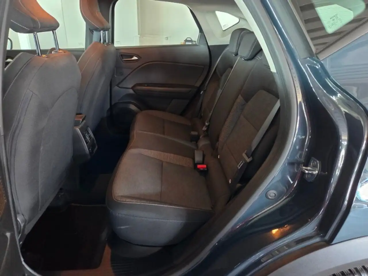 Renault Captur Full Hybrid E-Tech 145 Zen 9