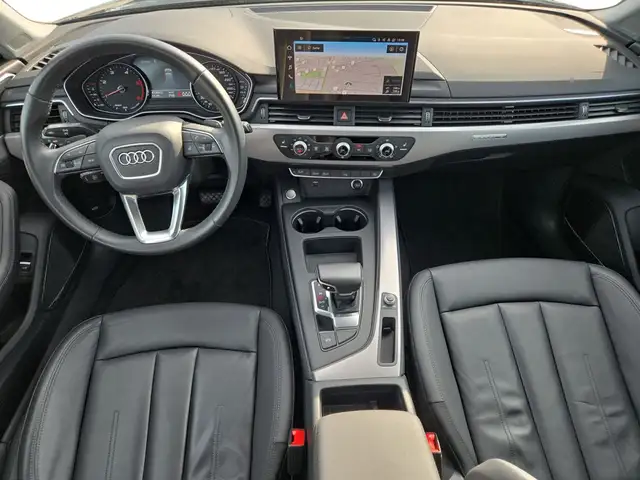 Audi A4 view 8