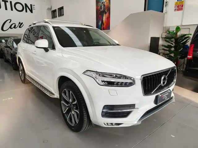 Volvo XC90 XC90 D5 AWD Geartronic 7 posti Momentum