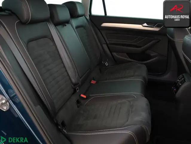 Volkswagen Passat view 12