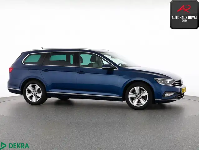 Volkswagen Passat view 6