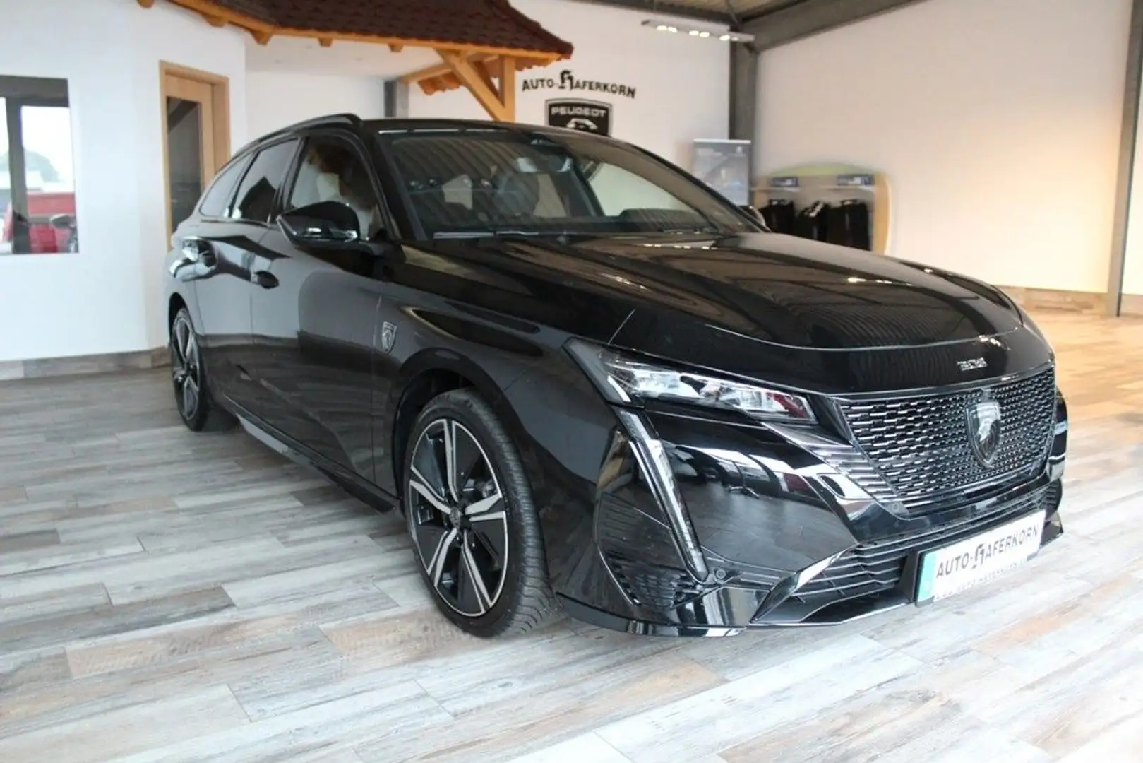 Peugeot 308 SW GT PureTech 130 EAT8*ACC*MATRIX*360° Schwarz - 2