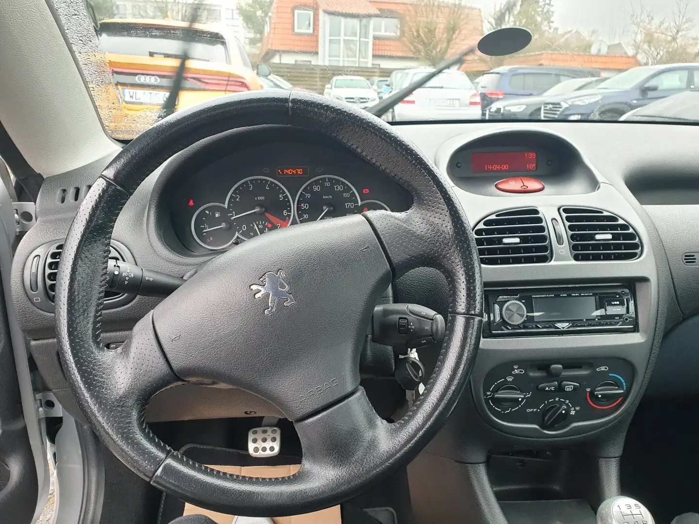 Peugeot 206 Cabriolet CC JBL*Klima* Gris - 2
