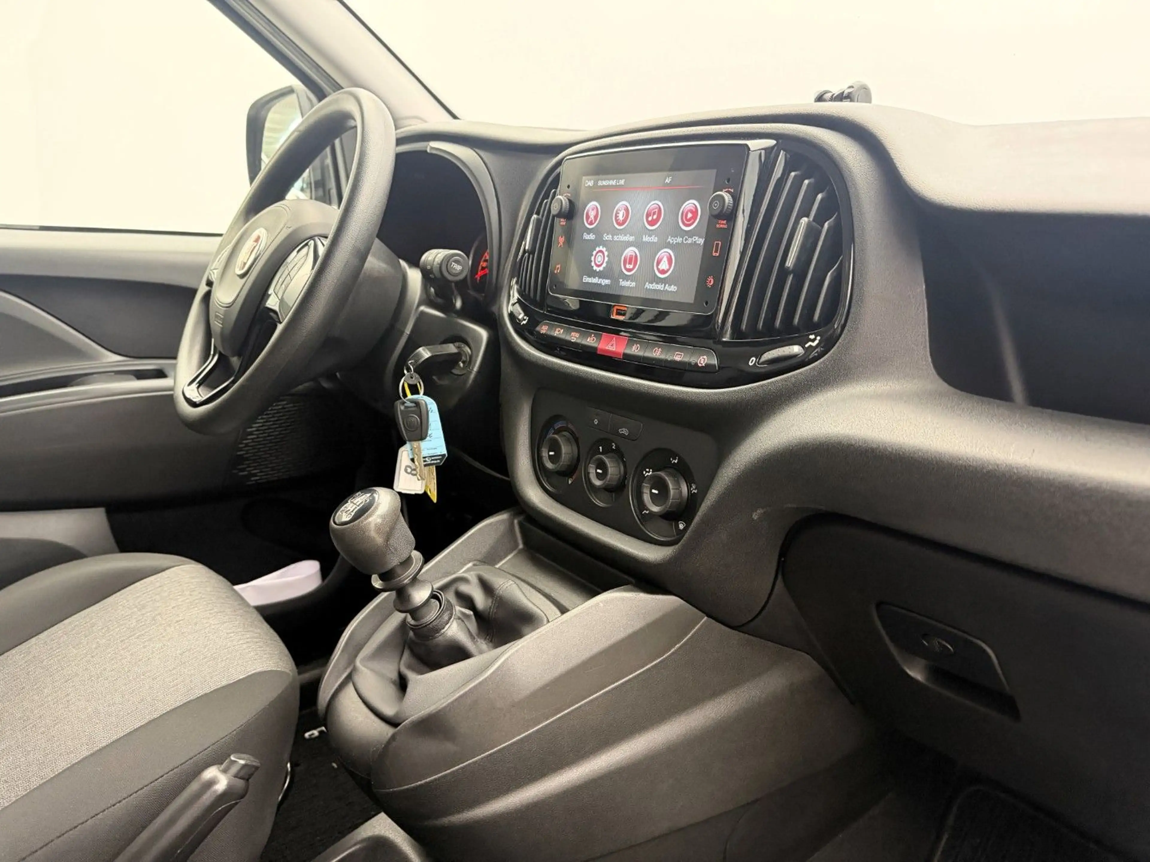 Fiat Doblo Doblò 1.6 SX Kasten °Klima°DAB°Sortimo° — photo 12