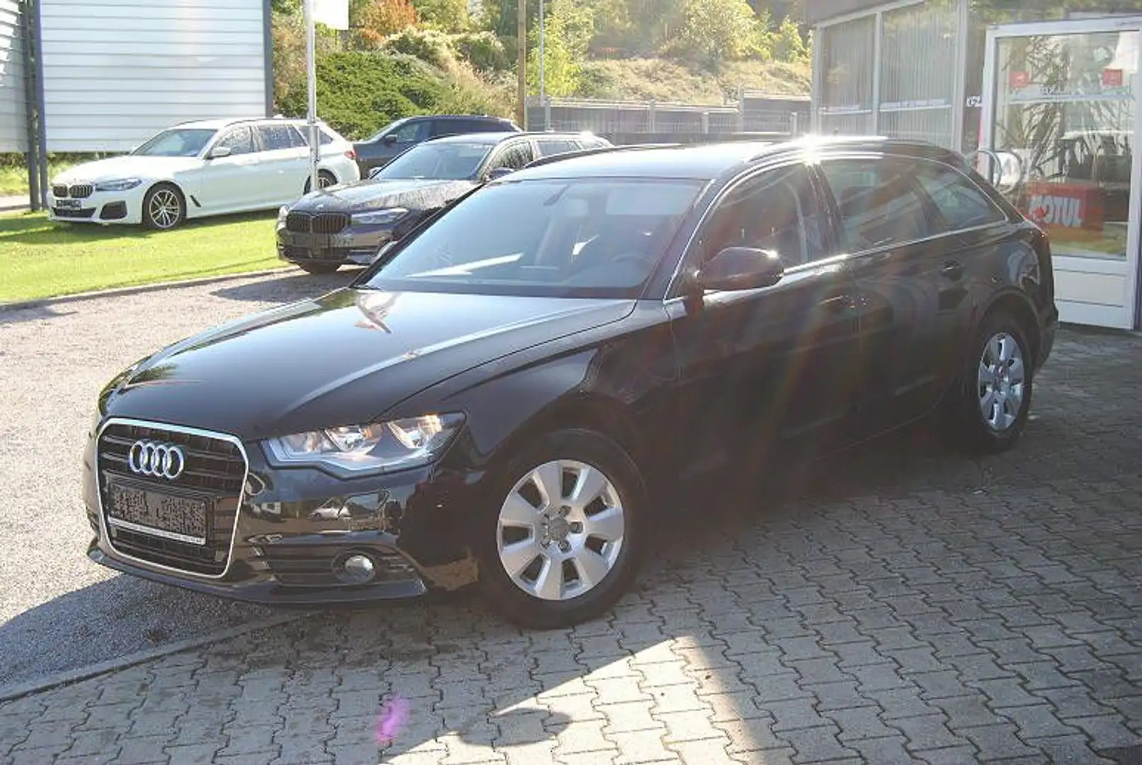 Audi A6 2.0 TDI Avant.Navi.PDC. Černá - 1