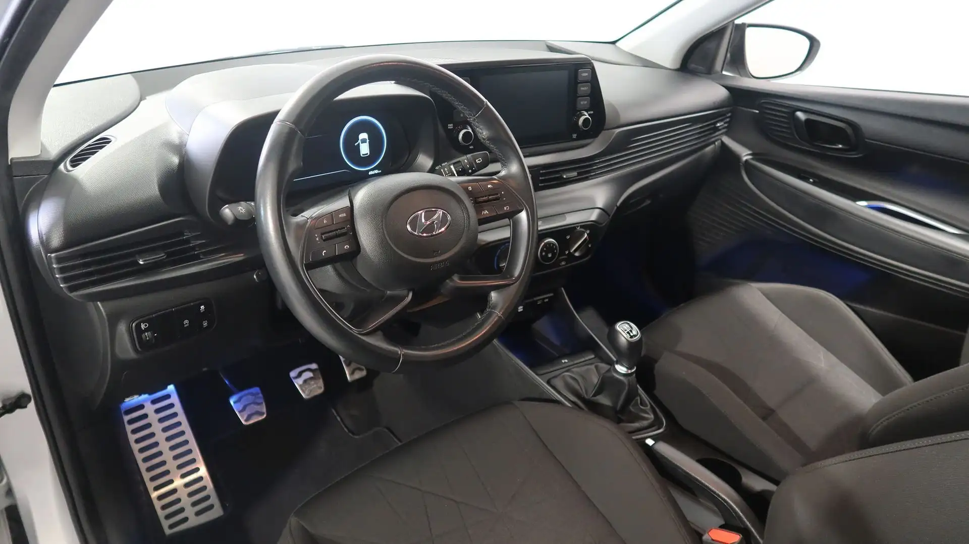 Hyundai BAYON Bayon 1.2 MPI MT XLine #RETRO CAMERA#CARPLAY# Argento - 2