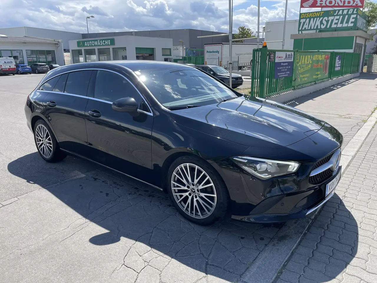Mercedes-Benz CLA 200