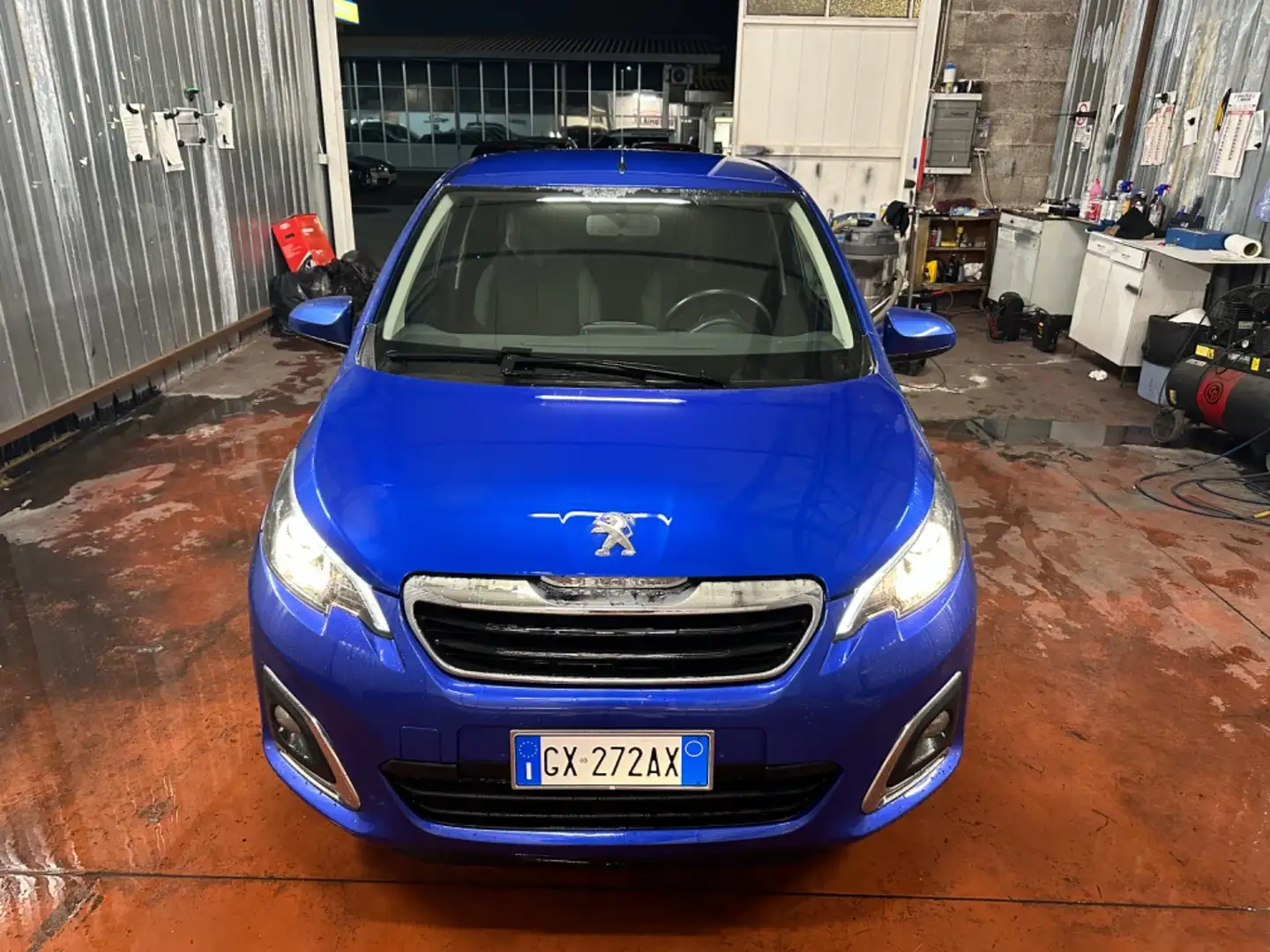 Peugeot 108 VTi 72 5 porte Active PARI AL NUOVO Blu/Azzurro - 2