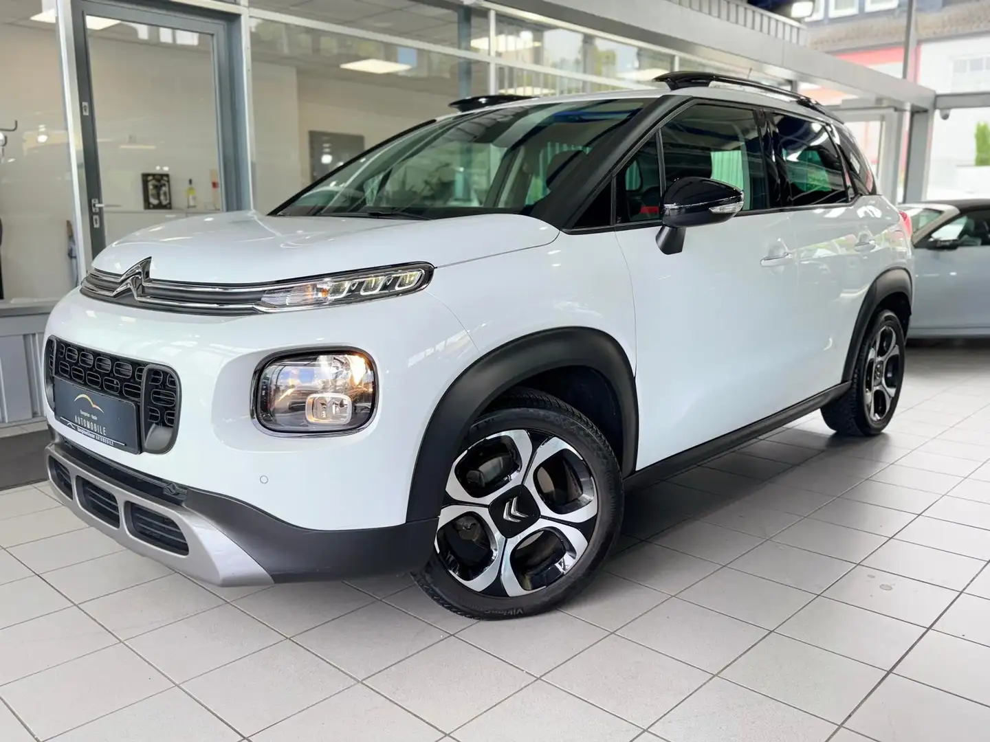 Citroen C3 Aircross 1.2 12V e-THP PureTech NAVI KAMERA Bianco - 2