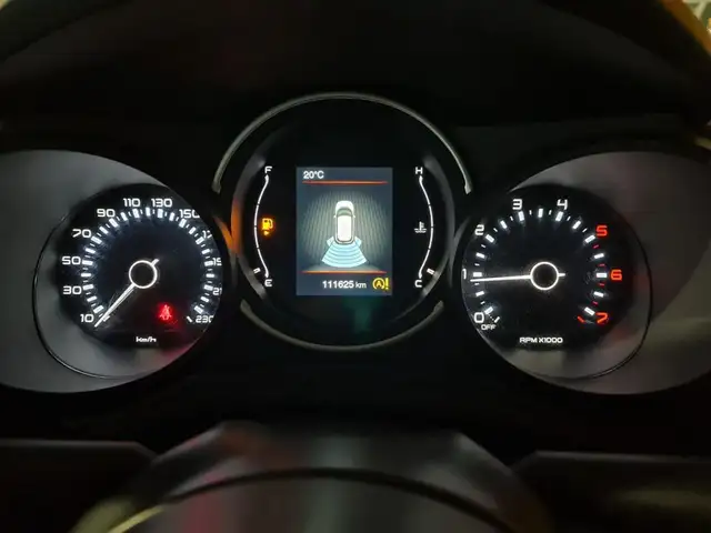 Fiat 500L view 15