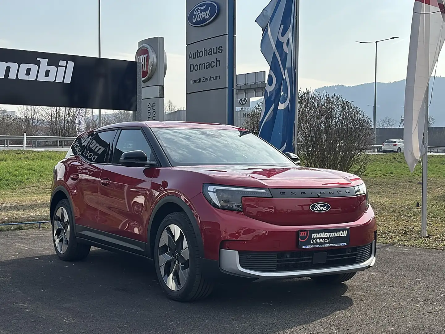 Ford Explorer Elektro Dual Motor 79kWh Premium AWD Rot - 1