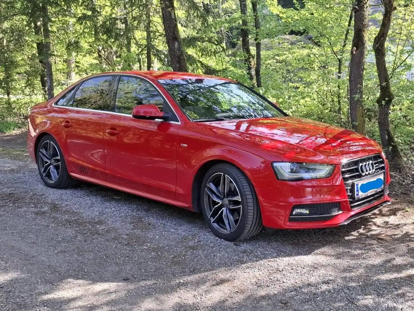 Audi A4 A4 1,8 TFSI Sport Sport Rot - 1