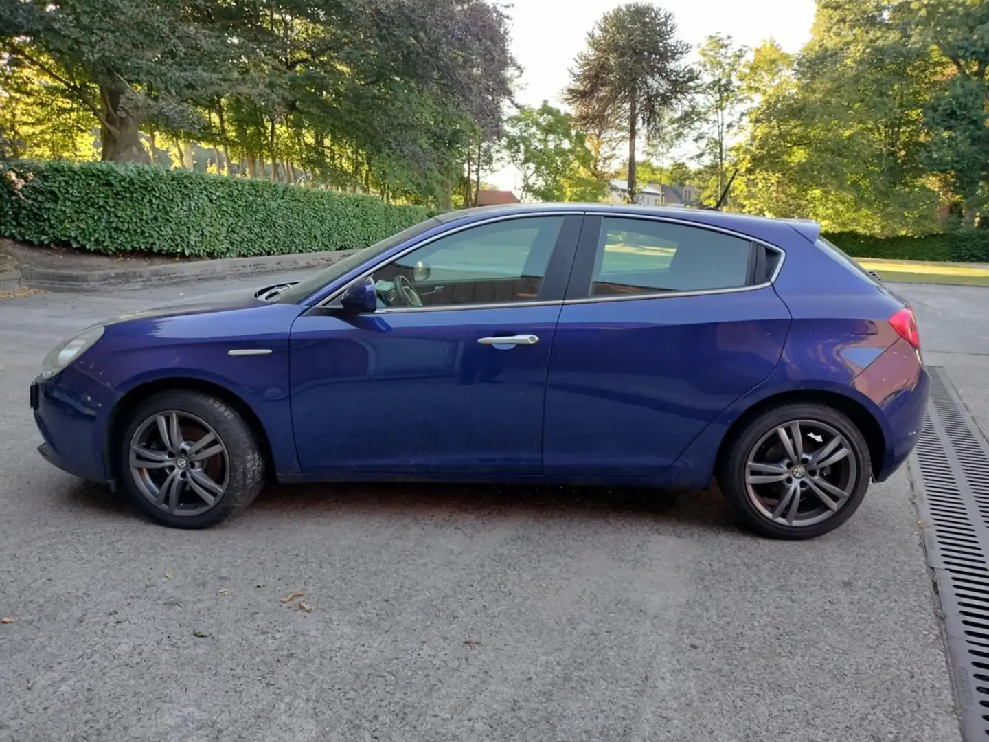 Alfa Romeo Giulietta 1.4 TB MultiAir Distinctive (Engine Failure) Blauw - 1