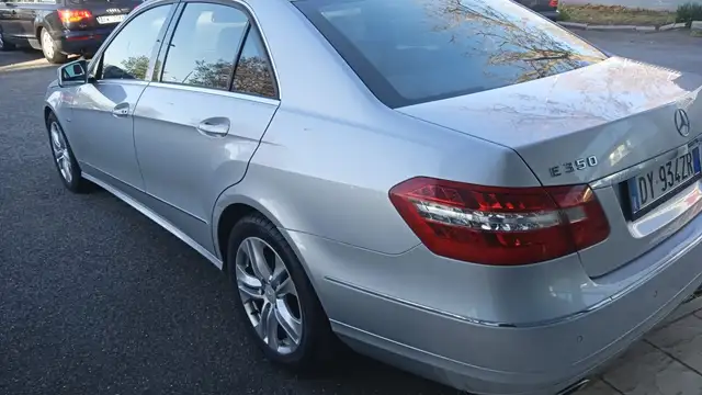 Mercedes-Benz E 350 BLUEFFICENT